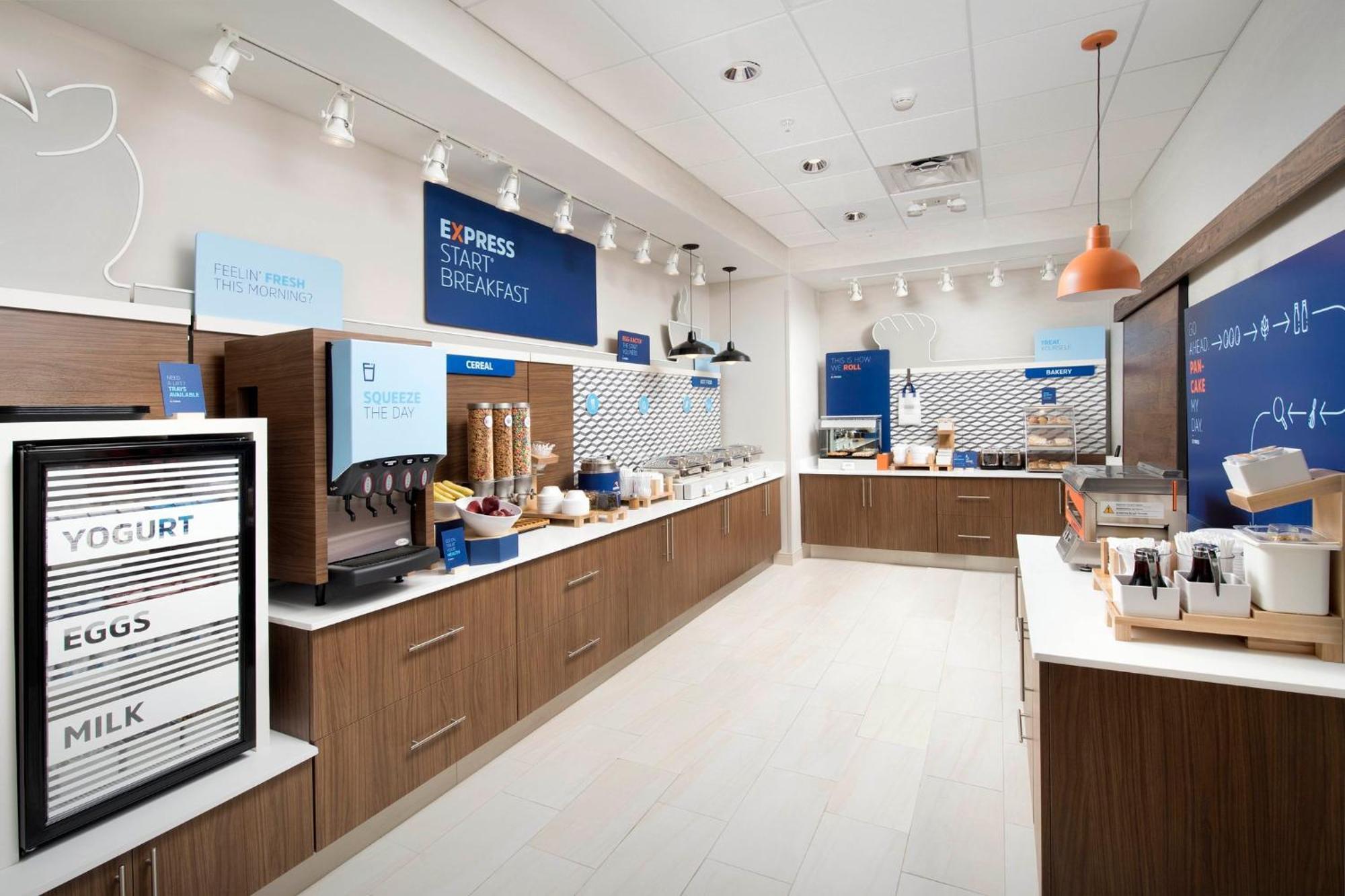 Holiday Inn Express & Suites Bronx - Nyc By Ihg Nova Iorque Exterior foto